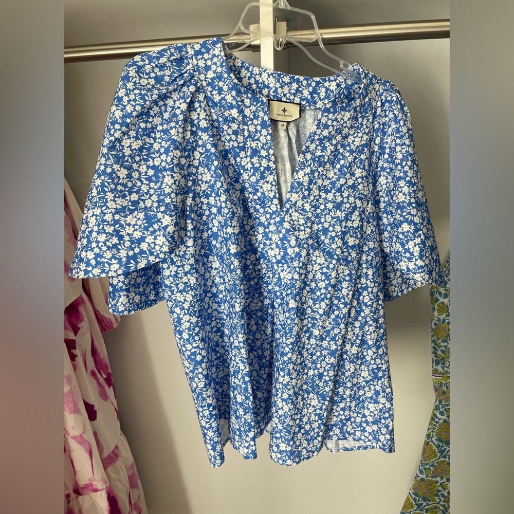 Tuckernuck Finley top